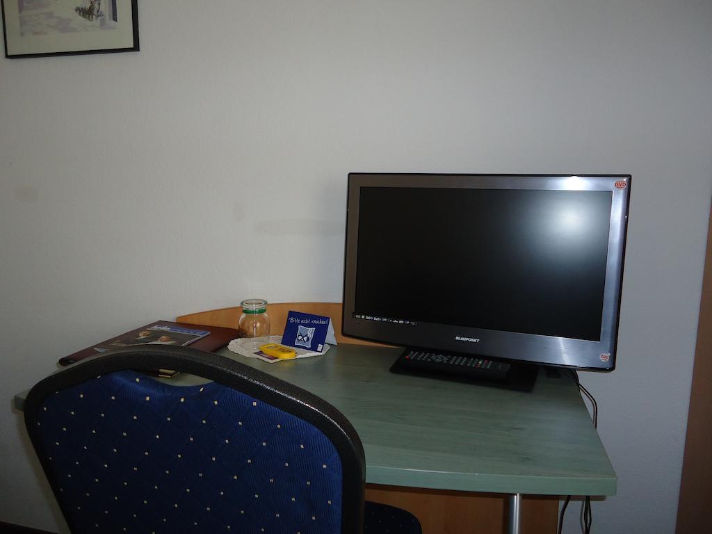 אוברוסל Hotel Central מראה חיצוני תמונה